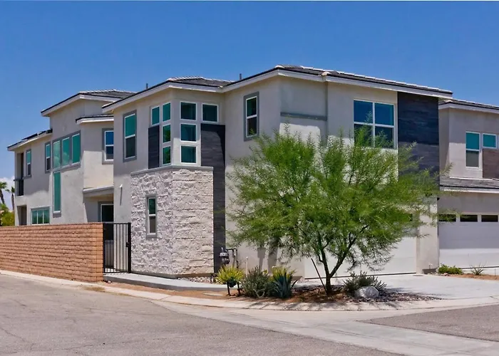 Armonia105- Dream Villa Lago Premier Views 4Br Pool Games Pets