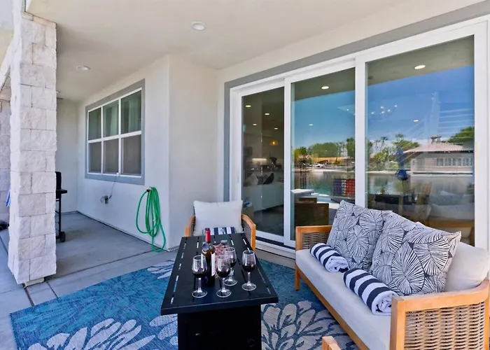 Armonia105- Dream Villa Lago Premier Views 4Br Pool Games Pets